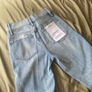 FRAME Le Sylvie high rise straight cut jeans NEW WITH TAGS! Size 25”